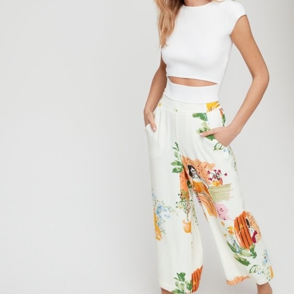 Wilfred Aritzia‎ Wide Leg Crop Pants XXS Cream Yellow Figurative Portrait Floral